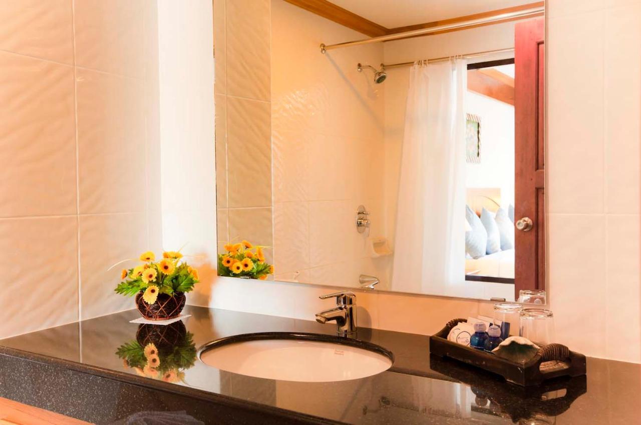 Jiraporn Hill Resort Patong Ngoại thất bức ảnh